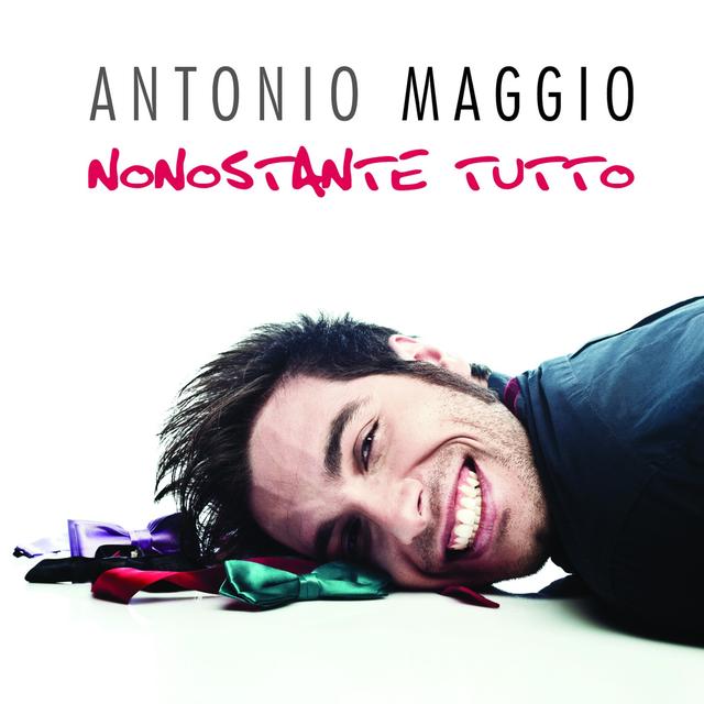 Album cover art for Nonostante Tutto