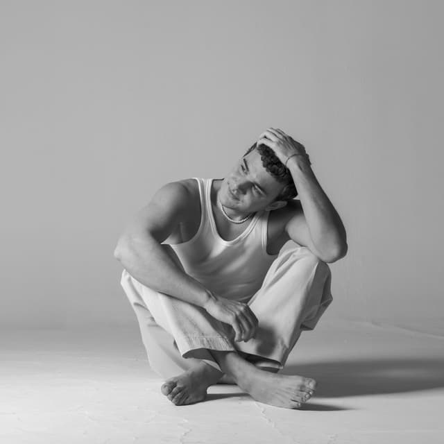 Album cover art for bi güldün cenneti gördüm