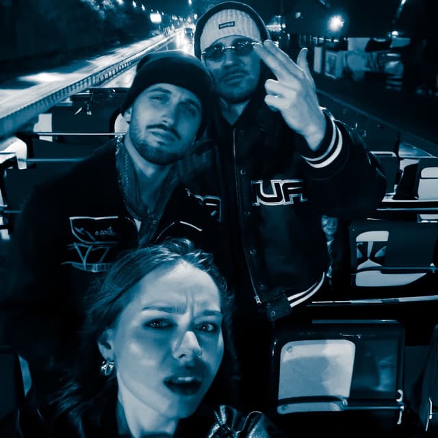 Album cover art for Obejmuję noce