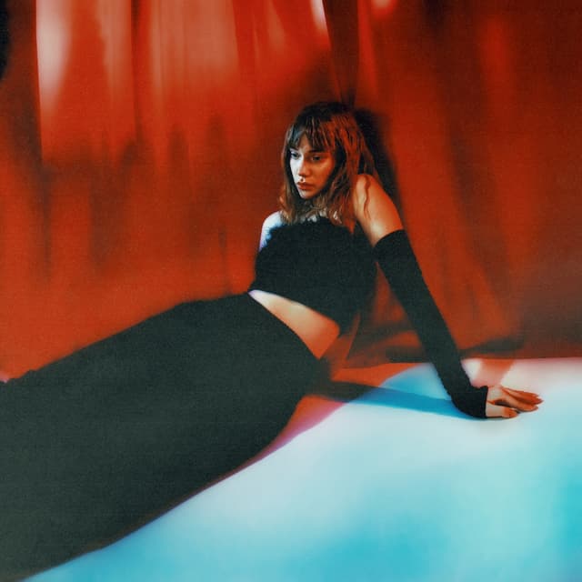 Album cover art for пари