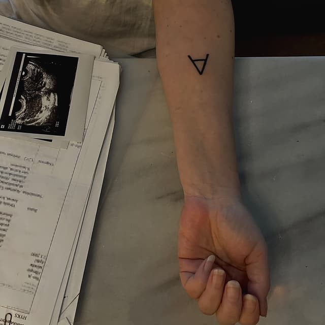 Album cover art for Aris