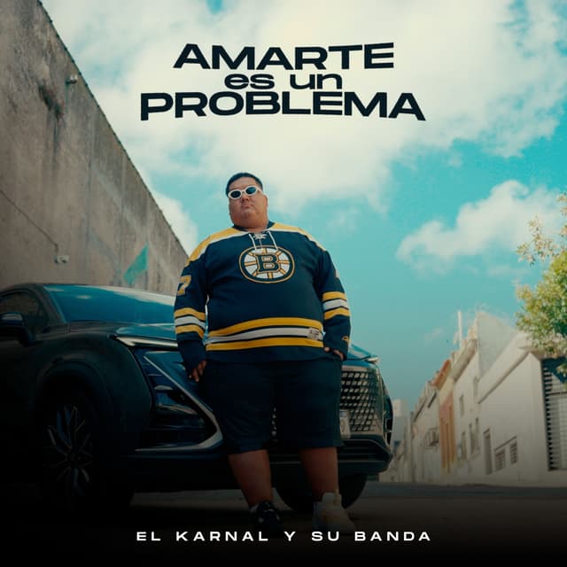 Album cover art for Amarte Es Un Problema