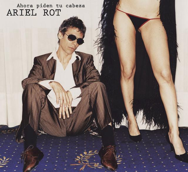 Album cover art for Ahora Piden Tu Cabeza