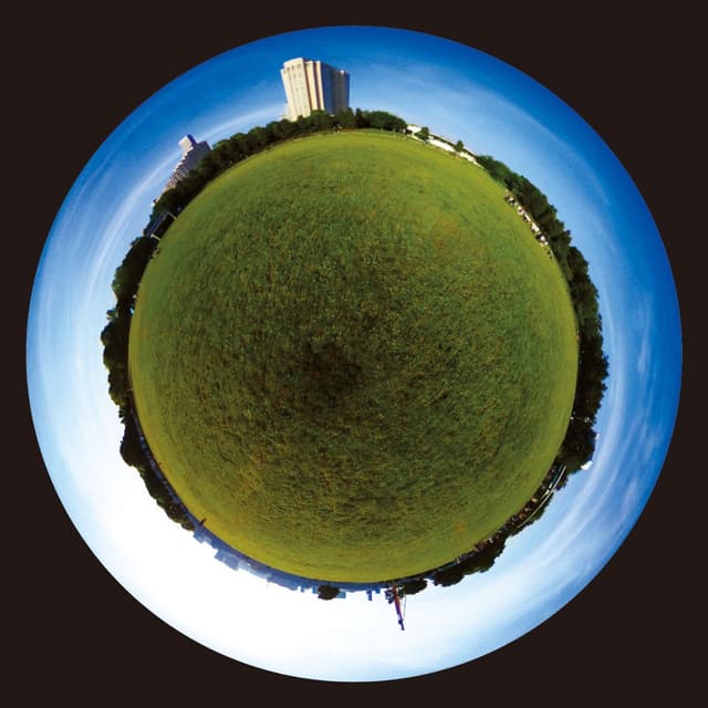 Album cover art for 人間の土地