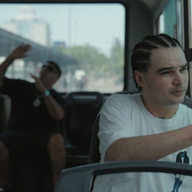 Album cover art for Mas Que Un Sueño