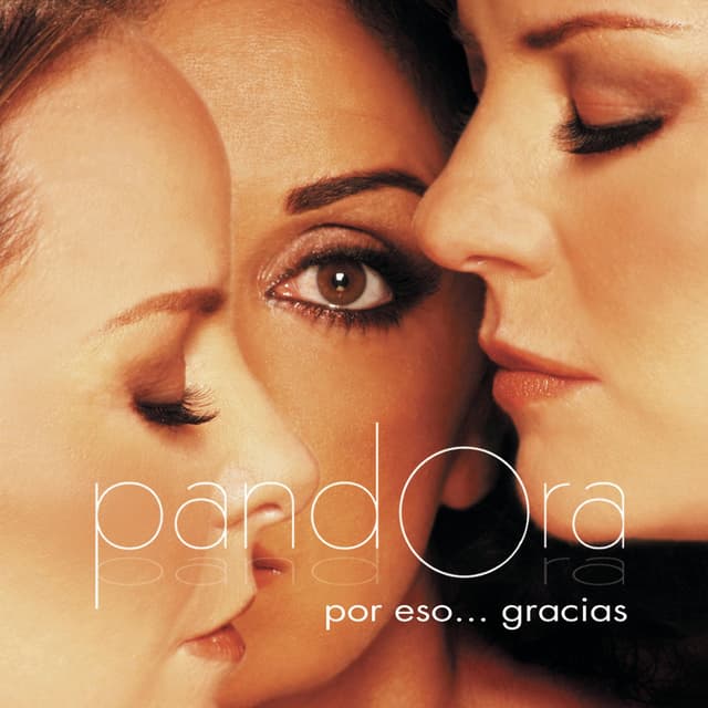 Album cover art for Por Eso... Gracias