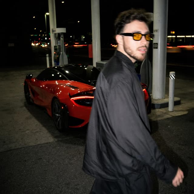 Album cover art for je suis libre