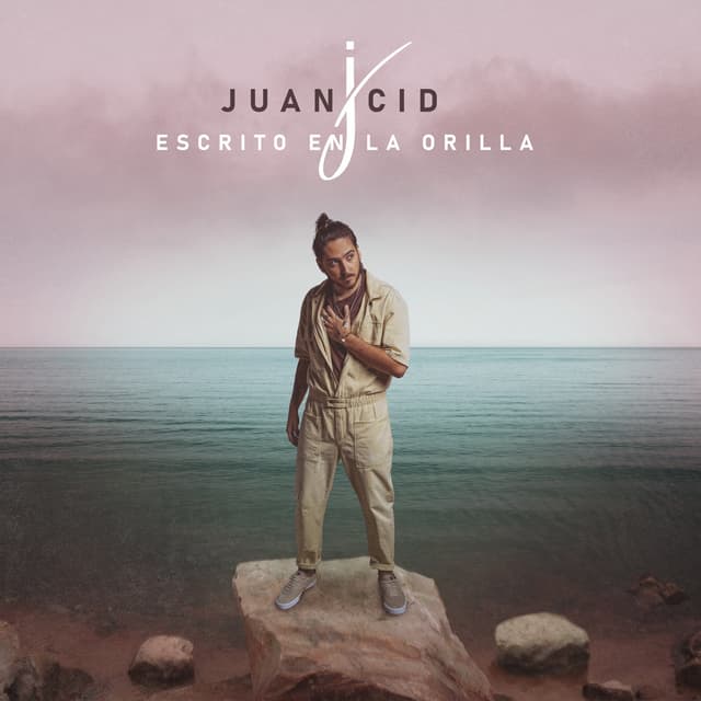 Album cover art for Escrito En La Orilla