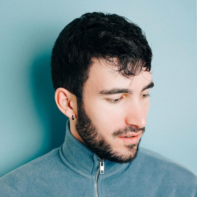 Album cover art for Trop tôt