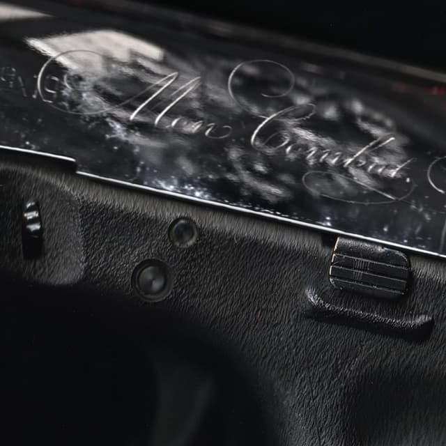 Album cover art for MON COMBAT