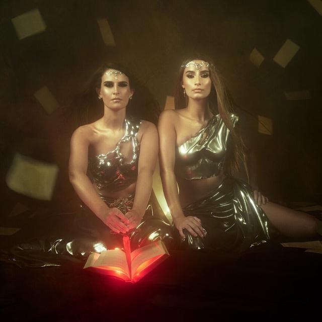 Album cover art for Vultures