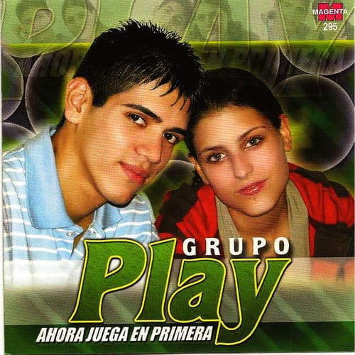Album cover art for Grupo Play - Ahora juega en primera