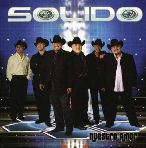 Album cover art for Nuestro Amor