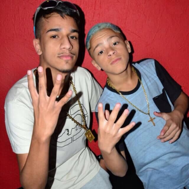 Album cover art for Vou Te Levar Pro Beco
