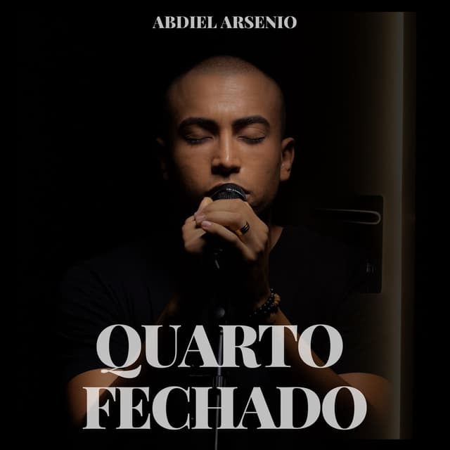 Album cover art for Quarto Fechado