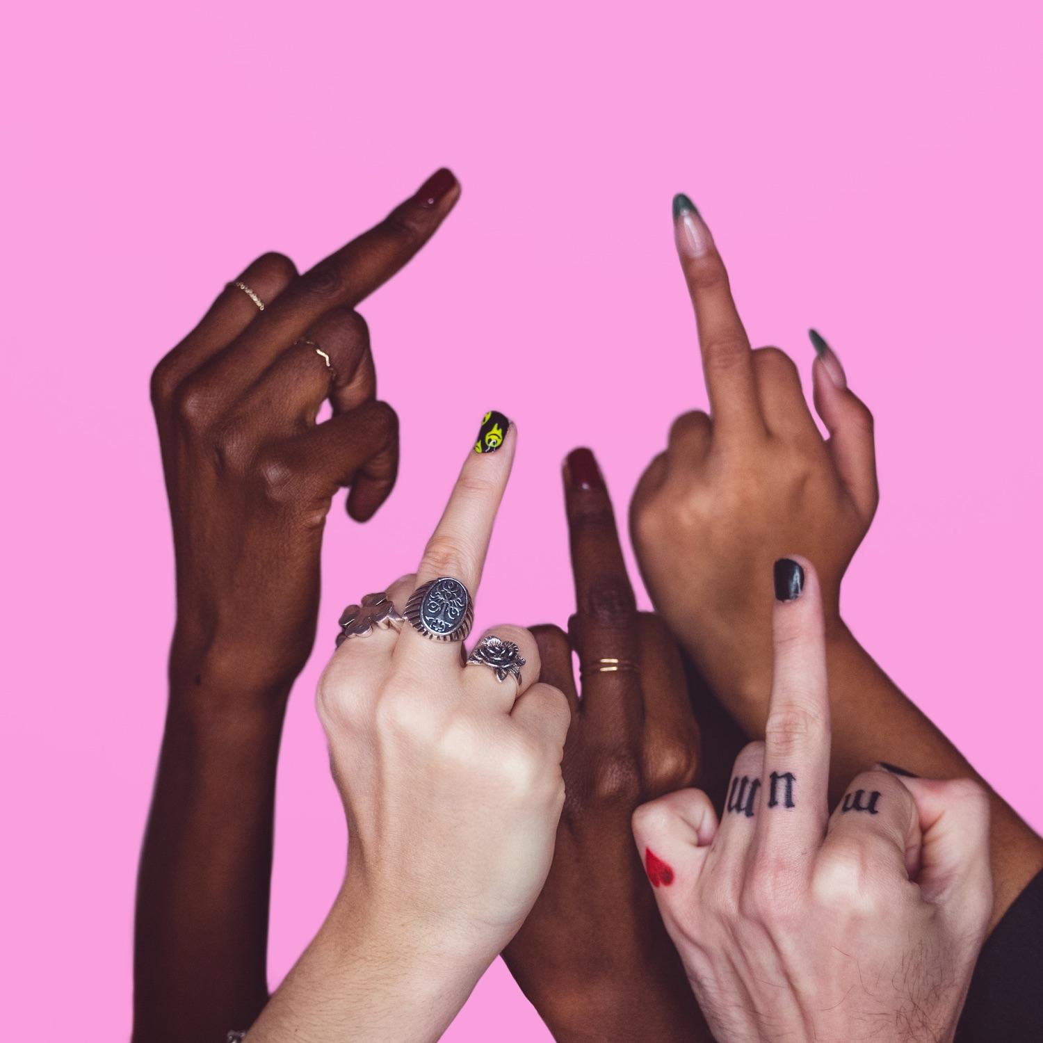 C'est la Merde - Single