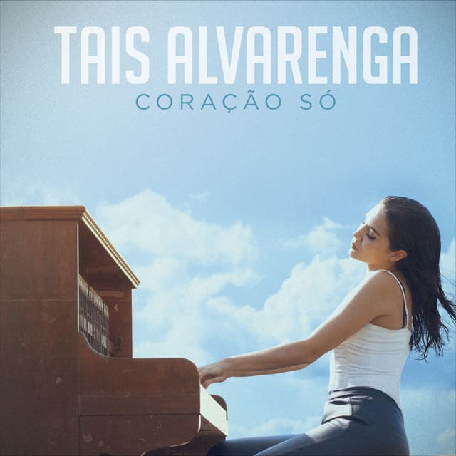Album cover art for Coração Só