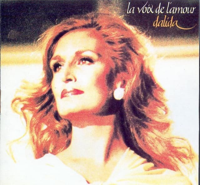 Album cover art for La Voix de l'Amour