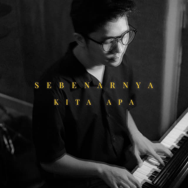 Album cover art for Sebenarnya Kita Apa