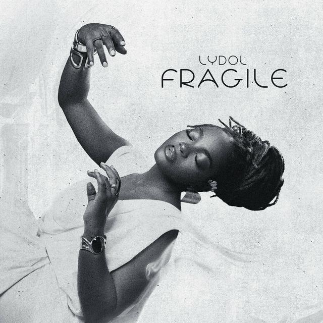 Album cover art for FRAGILE