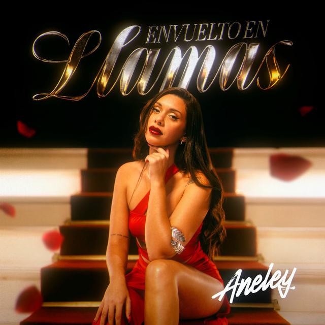 Album cover art for Envuelto En Llamas