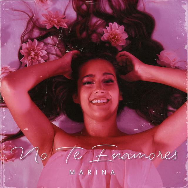 Album cover art for No Te Enamores