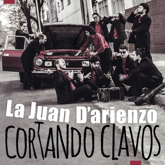 Album cover art for Cortando clavos