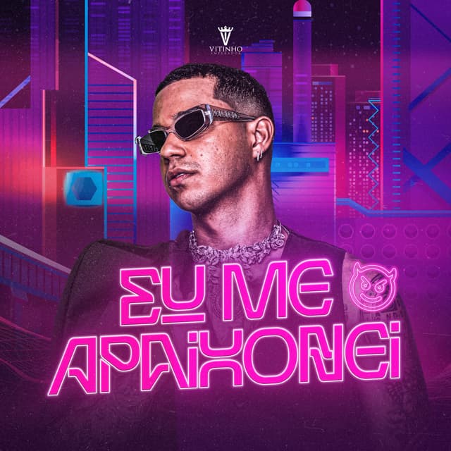 Album cover art for Eu Me Apaixonei