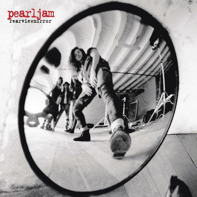 Album cover art for Rearviewmirror : Greatest Hits 1991-2003