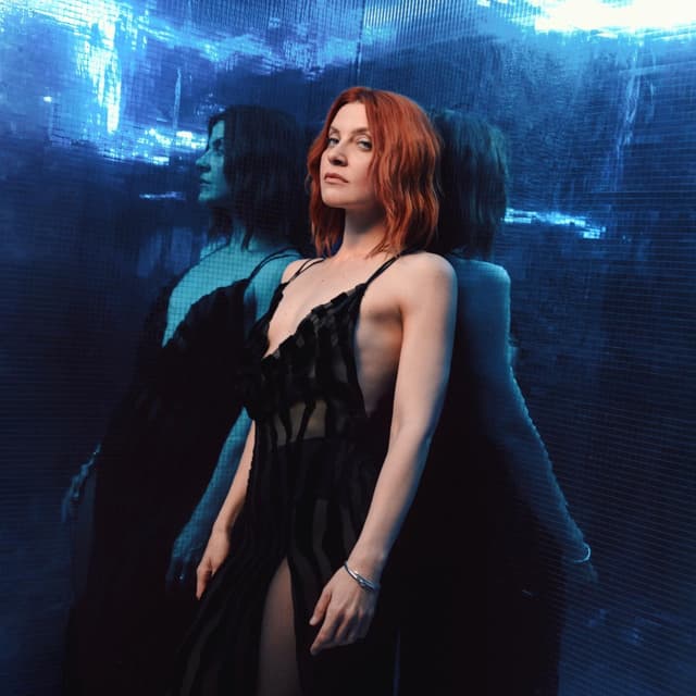 Album cover art for Tu cosa fai questa sera