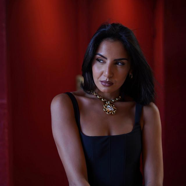 Album cover art for Il a les yeux revolver