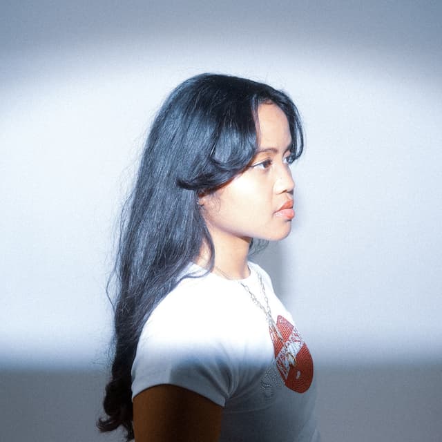 Album cover art for Ne m'oublie pas