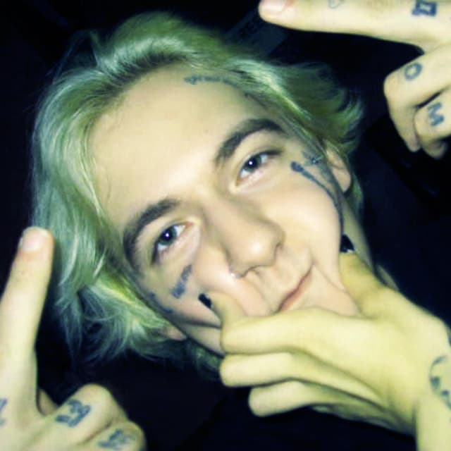 Album cover art for je m'aime pas