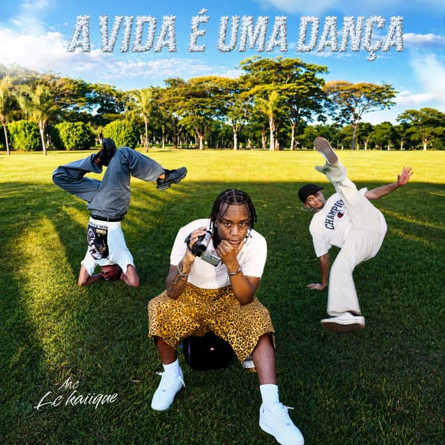 Album cover art for A Vida É uma Dança