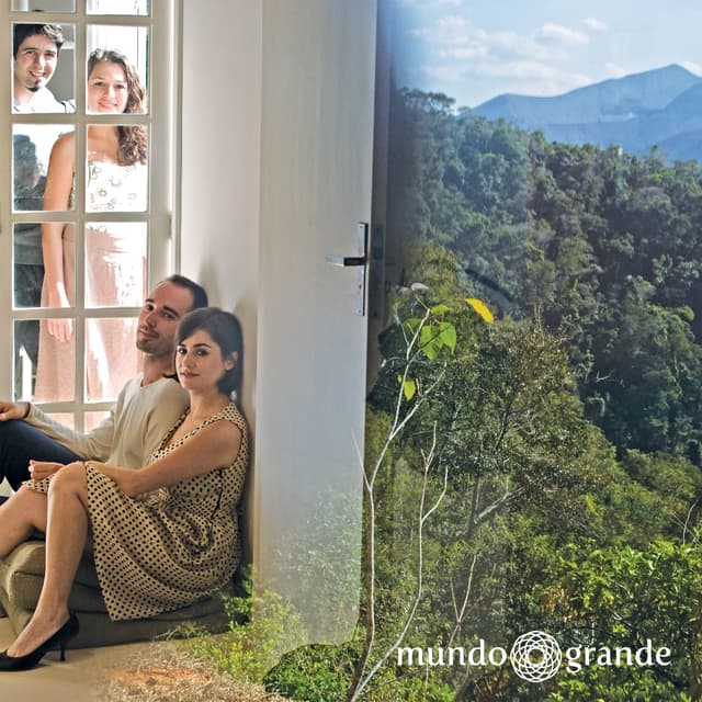 Album cover art for Mundo Grande