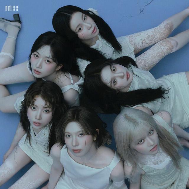 Album cover art for Blue Valentine (MIXX Ver.)