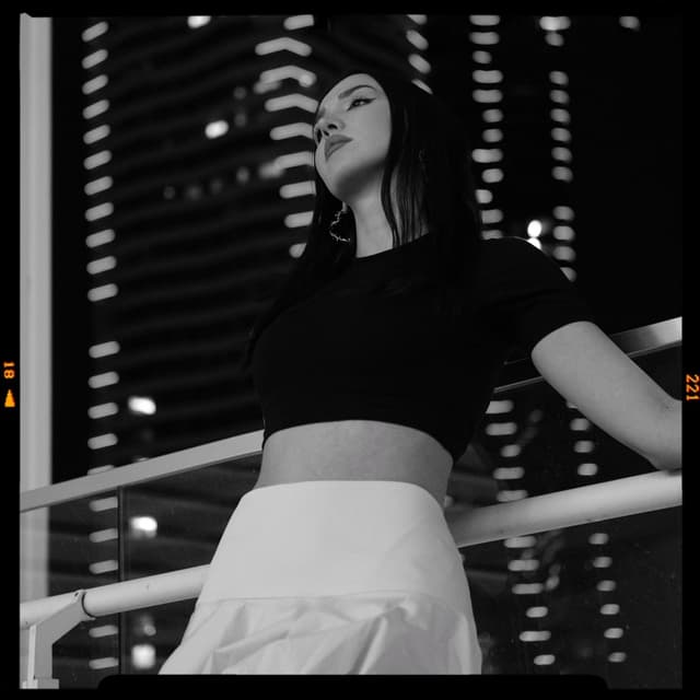 Album cover art for GÜNAH