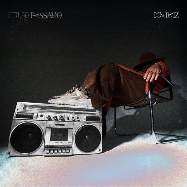 Album cover art for Futuro Passado