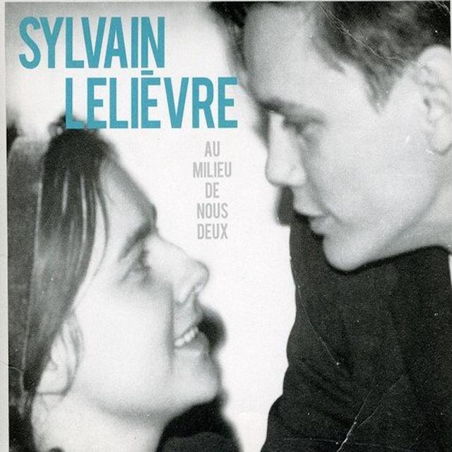 Album cover art for Au Milieu de Nous Deux