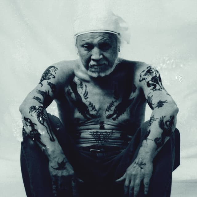 Album cover art for 花燈