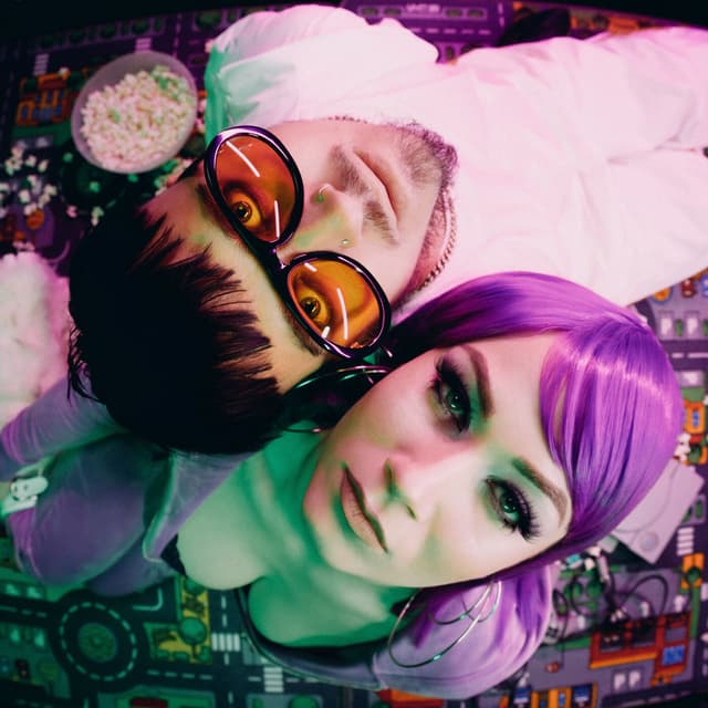 Album cover art for Kaistaa