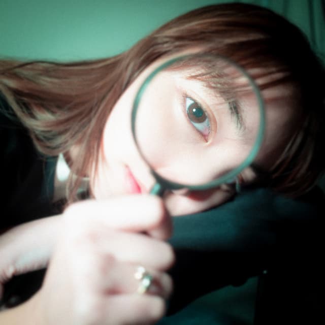 Album cover art for eyes