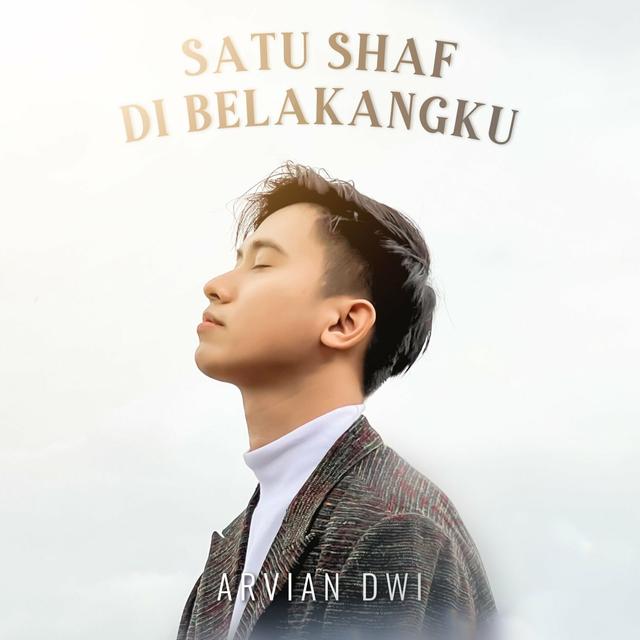Album cover art for Satu Shaf Di Belakangku