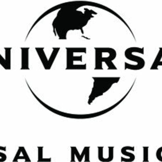 Album cover art for Live at Itunes Festival London