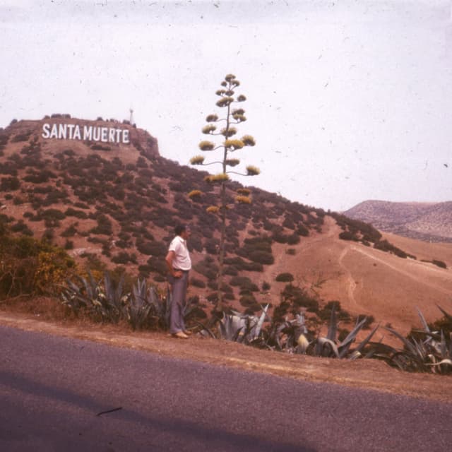 Album cover art for Санта Муэрте
