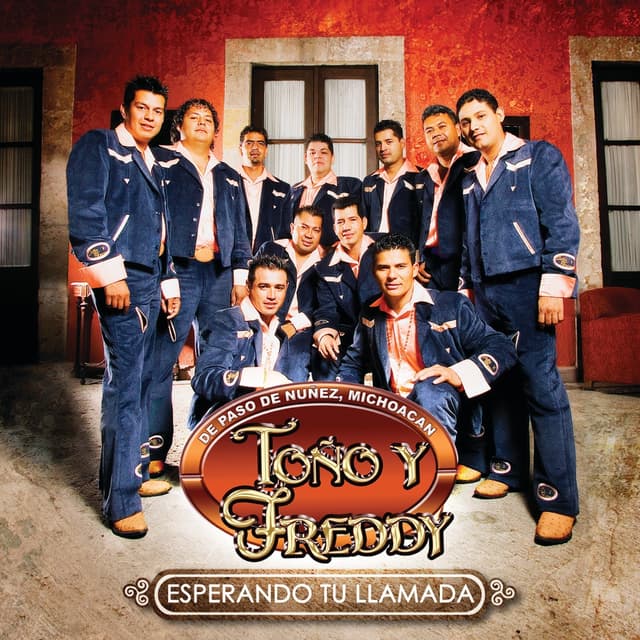 Album cover art for Esperando Tu Llamada