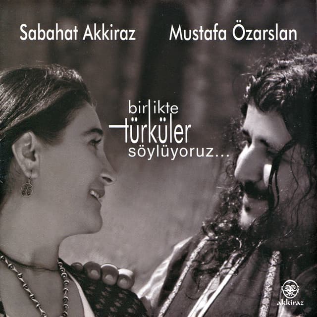 Album cover art for Birlikte Türküler Söylüyoruz