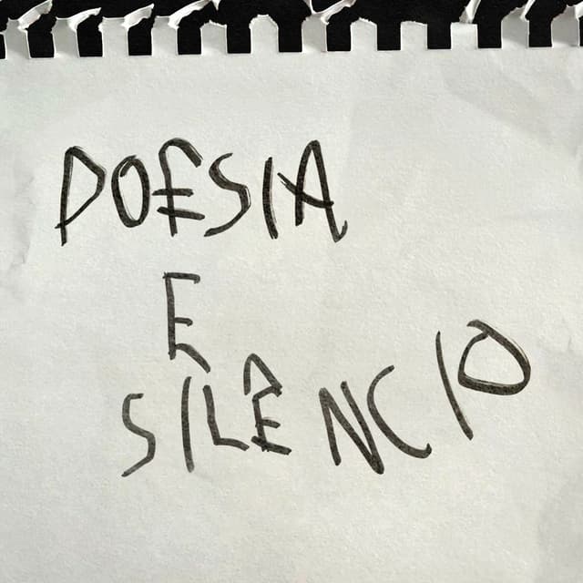 Album cover art for Poesia e Silêncio
