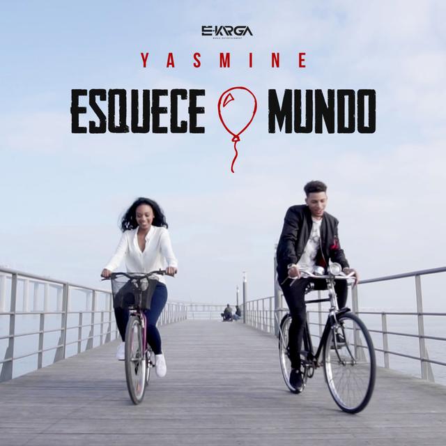 Album cover art for Esquece o Mundo