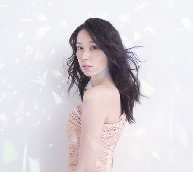 Album cover art for プリズム